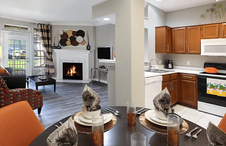 Lenox Village Apartments — Photo 5
