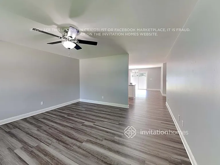 204 Corinthian Dr — Photo 4