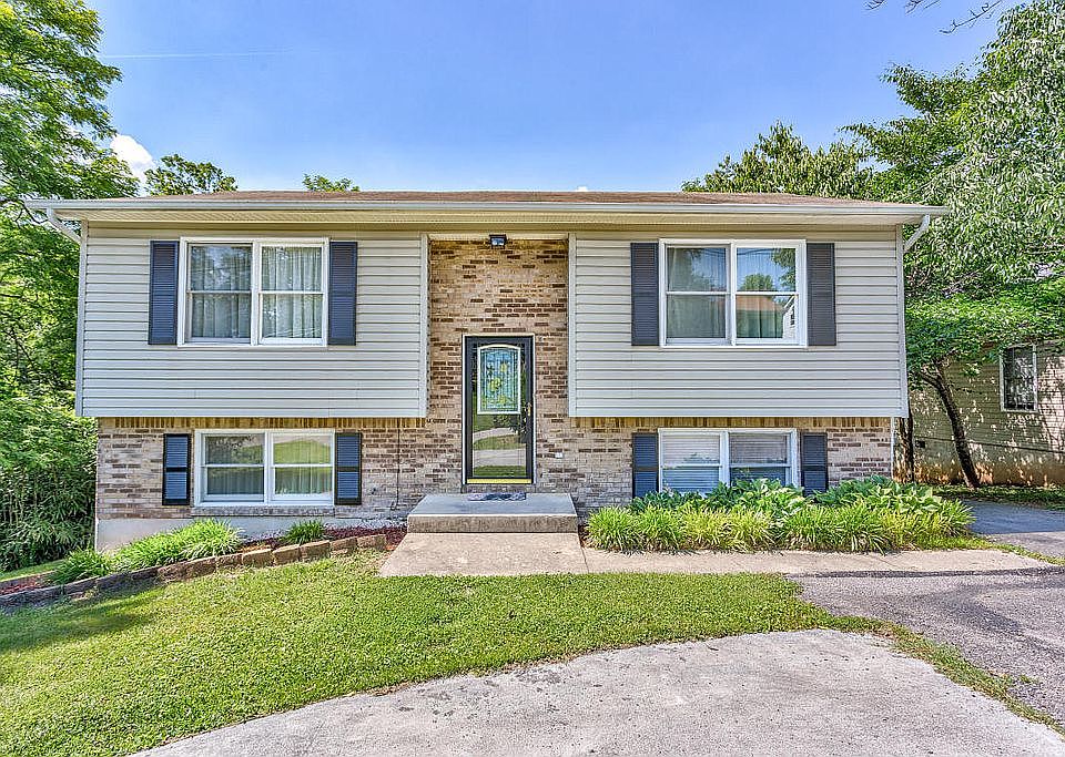 1st image of 917 Quail Ln