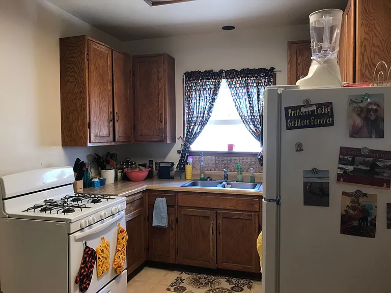 871 Buchon St — Photo 17