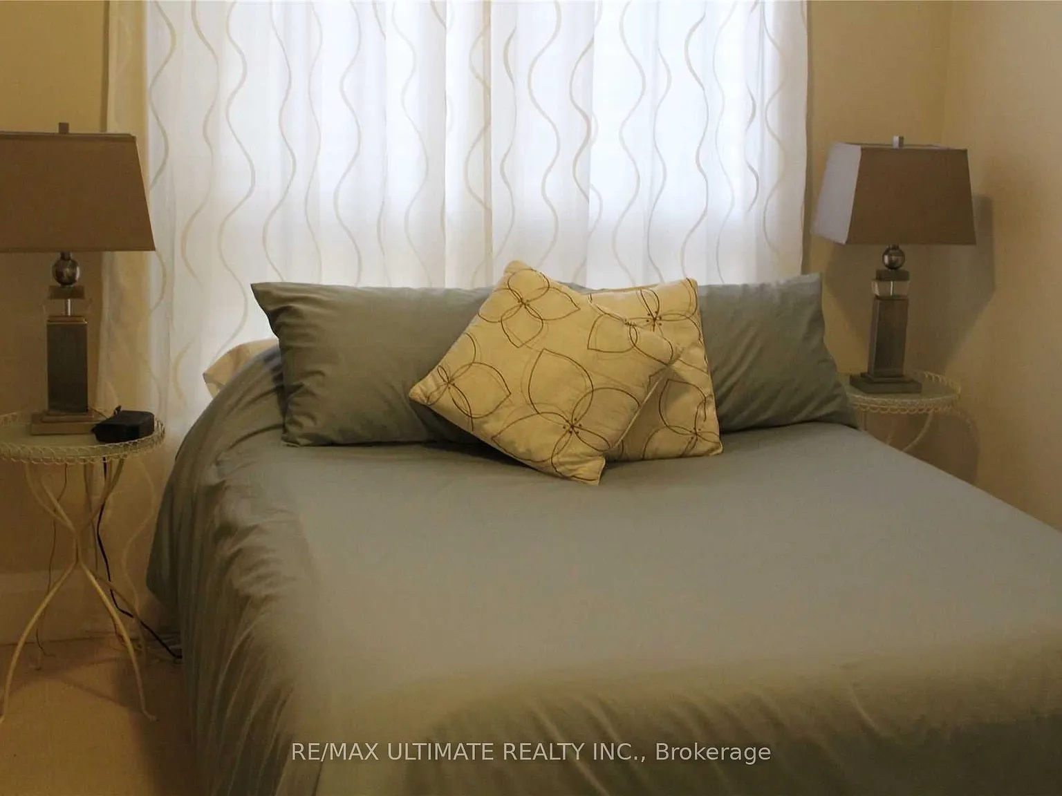 2 bed, $2,500 — Photo 3