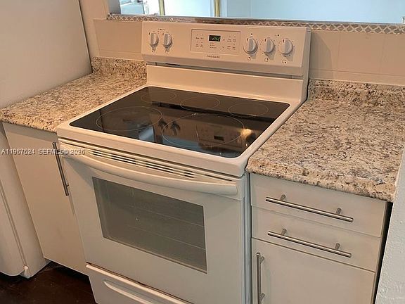 5th image of 20400 NW 7th Ave APT 106