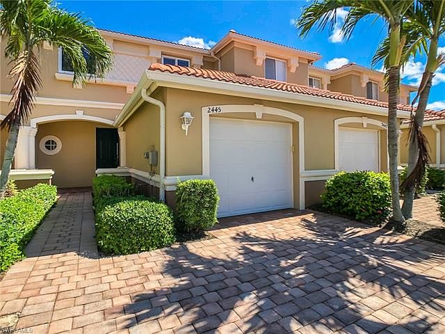 1st image of 2445 Laurentina Ln