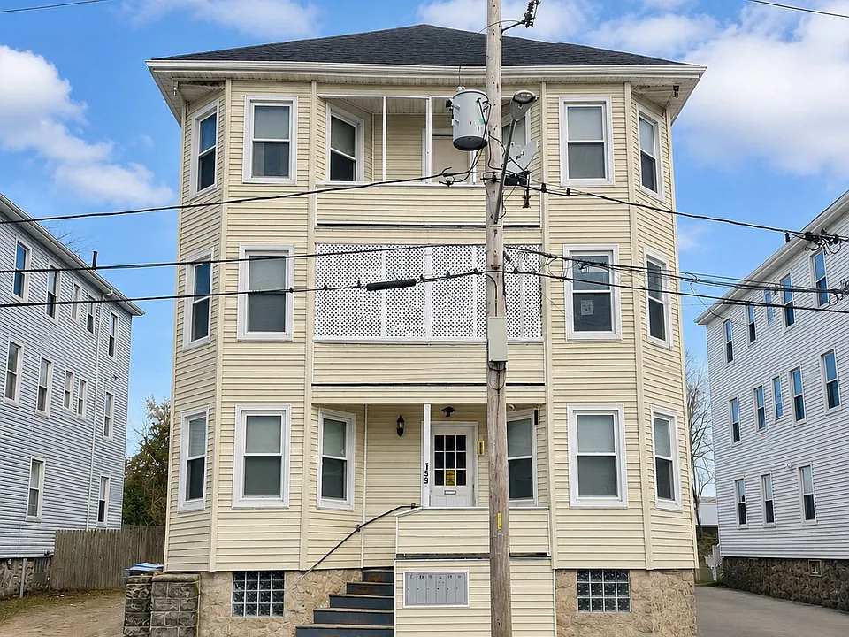 159 Frederick St #3W