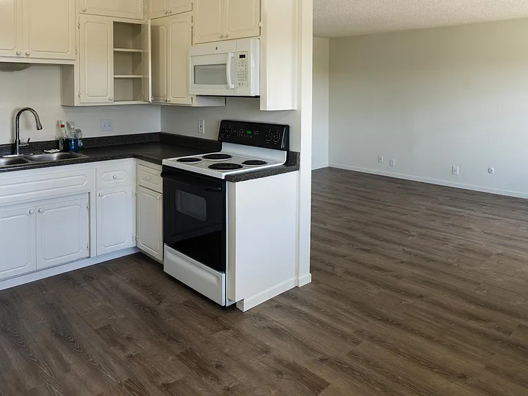 2595 Solano Rd #D — Photo 11
