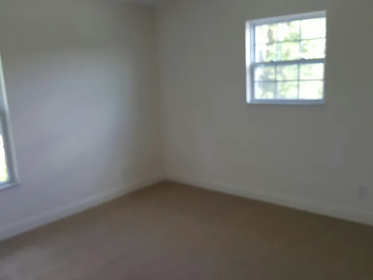 1065 Vinsetta Cir — Photo 11