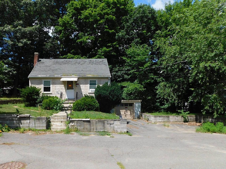 2nd image of 9 Swan Rd
