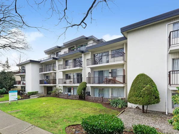 Fredrick Manor, 8655 Cartier St, Vancouver, BC V6P 4T9