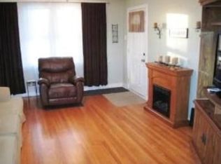 3111 Grove Ave, Berwyn, IL 60402