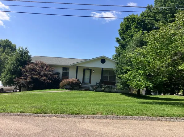 4413 Woodvale Dr, Knoxville, TN 37918