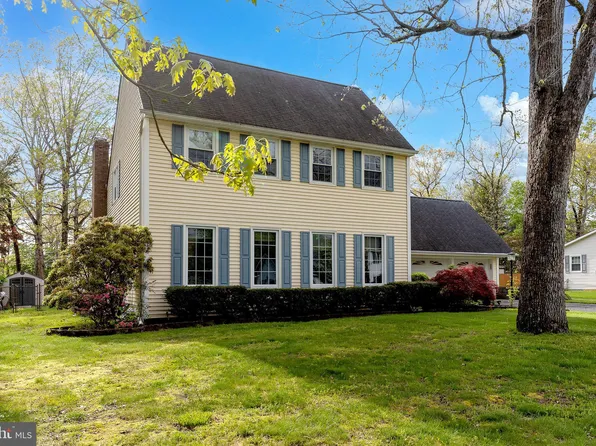 2128 Quail St, Vineland, NJ 08361