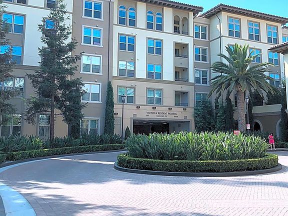 2nd image of 385 River Oaks Pkwy #Py
