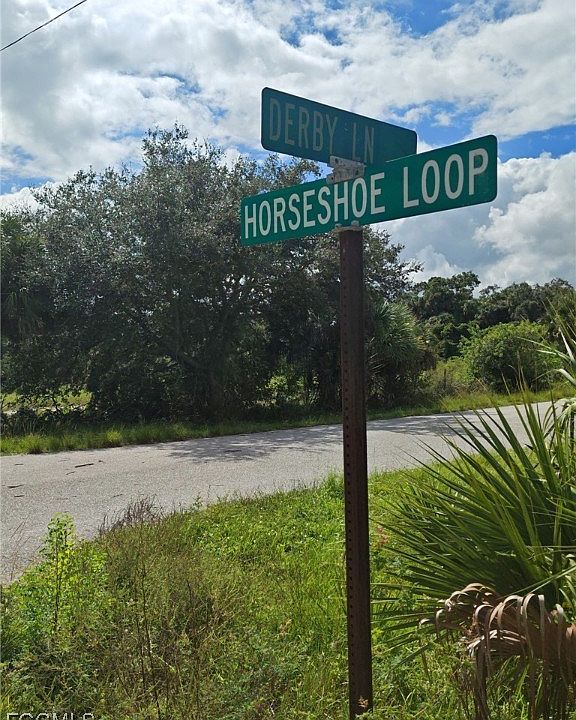 2nd image of 1510 Horseshoe Loop