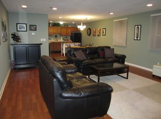327 Judd Sq, Wallingford, CT 06492