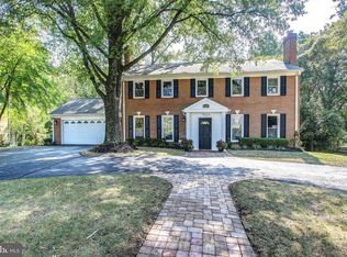 11601 Falls Rd, Potomac, MD 20854