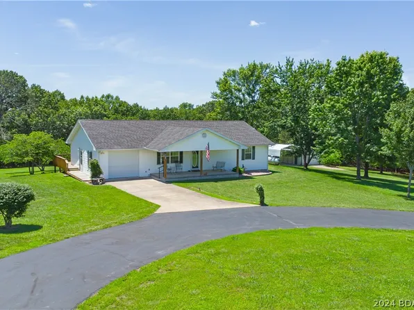 1135 Willow Creek Rd, Camdenton, MO 65020