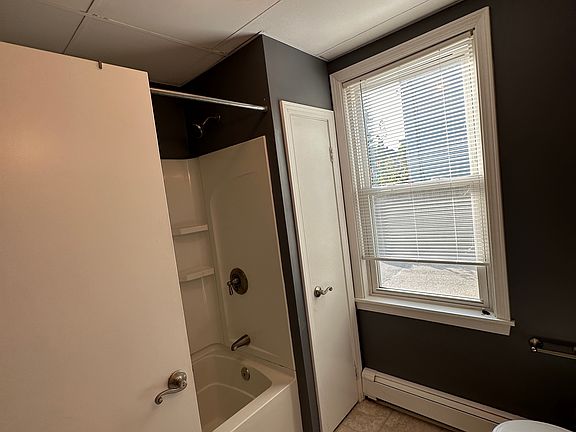 4th image of 265 Merrimac St #3