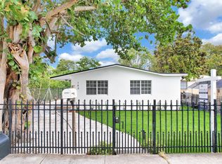 153 NW 42nd St #1, Miami, FL 33127