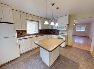 1126 N 14th St, Bismarck, ND 58501