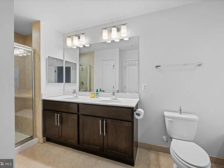10607 Meridian Hill Way — Photo 20
