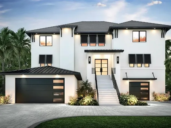 10126 Tarpon Dr, Treasure Island, FL 33706