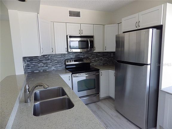 5th image of 5633 Puerta Del Sol Blvd S #107