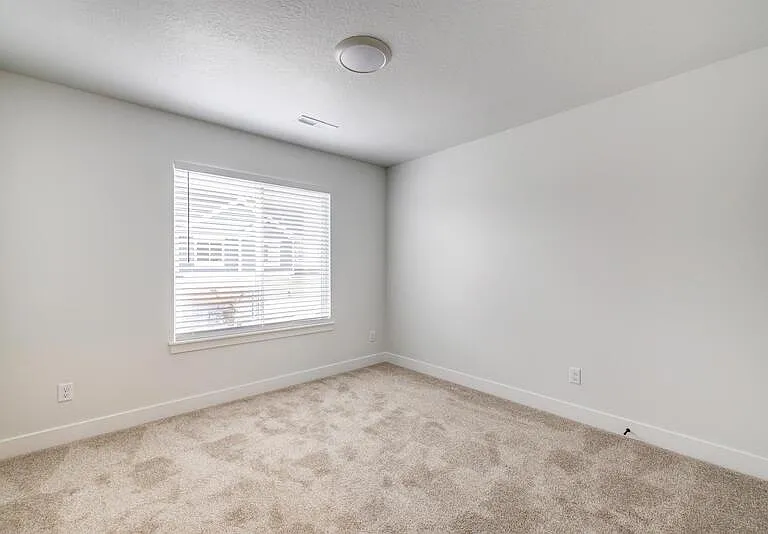 1456 N 3920 W — Photo 20
