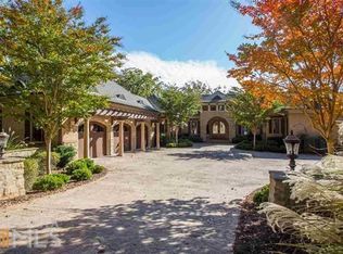 2000 Linger Longer Dr, Greensboro, GA