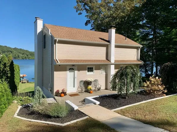 36 Smith Road, Plainfield, CT 06354
