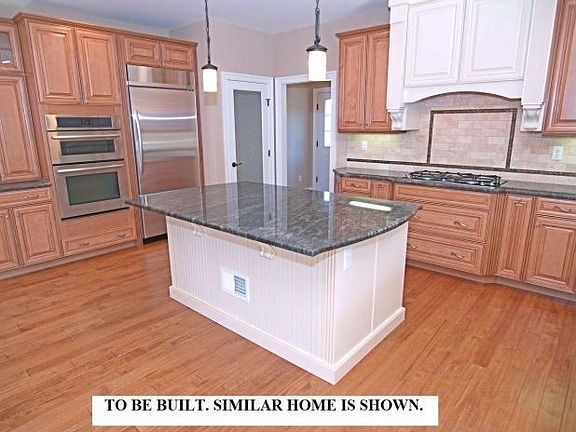 5th image of 5 Broom Ct