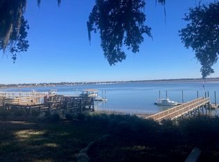 895 Ribaut Rd APT 5, Beaufort, SC 29902