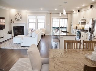 20 Brompton Pl, Randolph, NJ 07869