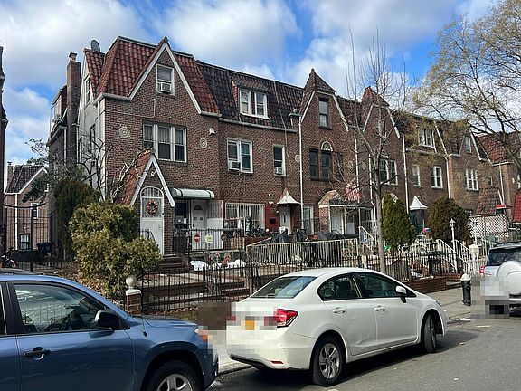 3rd image of 37-46 79th St