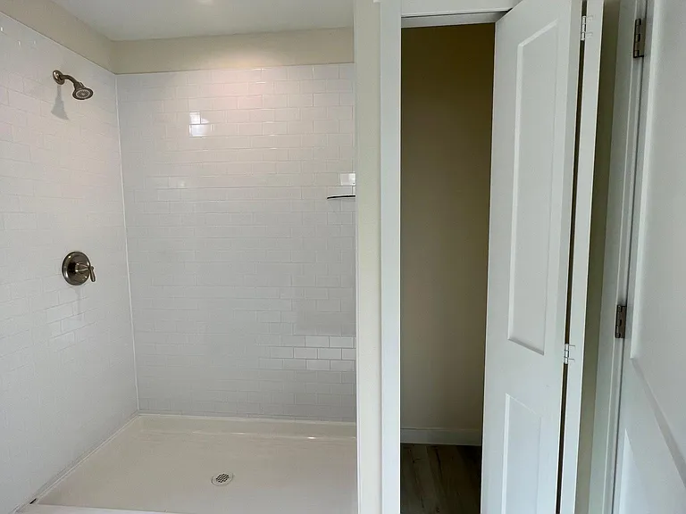 60 Foster Rd NE — Photo 11