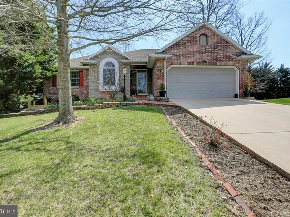 6967 Fairway Oaks, Fayetteville, PA 17222