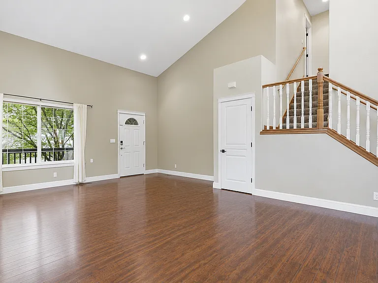 17318 SW Galewood Dr — Photo 8