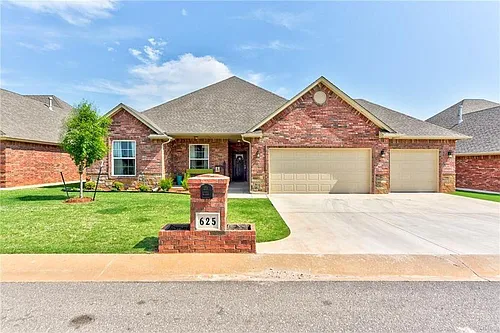 625 Placid Dr Photo 1