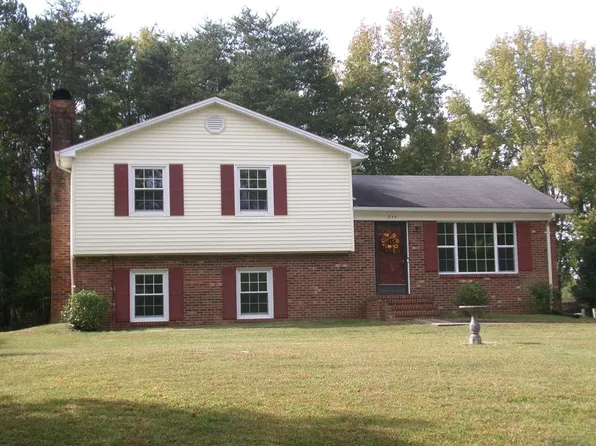 234 Greenfield Rd, South Boston, VA 24592