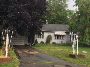 5331 S Holley Rd, Holley, NY 14470