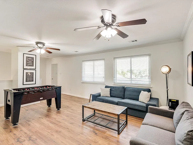 7132 Hunt Ln — Photo 28