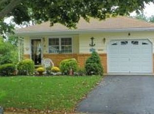 54 Grenada St, Toms River, NJ 08757