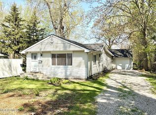 5228 Rowland Rd, Toledo, OH 43613