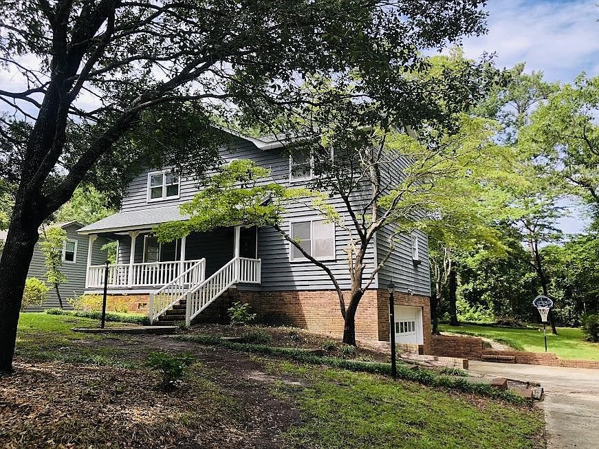 1st image of 5225 Hedgerow Ln