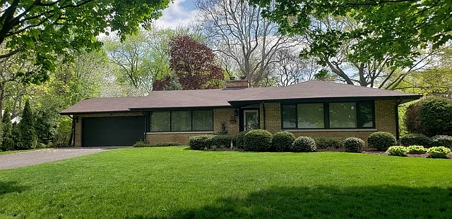 815 Gamon Rd photo 1