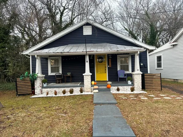 118 Flint St, Danville, VA 24541