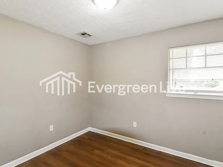 6535 Pinebrook Dr — Photo 11
