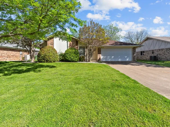2914 Cripple Creek Trl, Grapevine, TX 76051