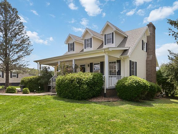 2nd image of 78 Francie Blvd