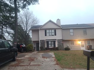 8226 Canyon Frg, Riverdale, GA 30274