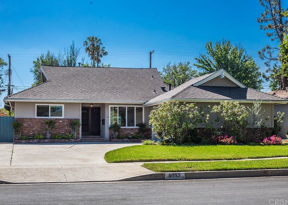 1st image of 9163 Sophia Ave